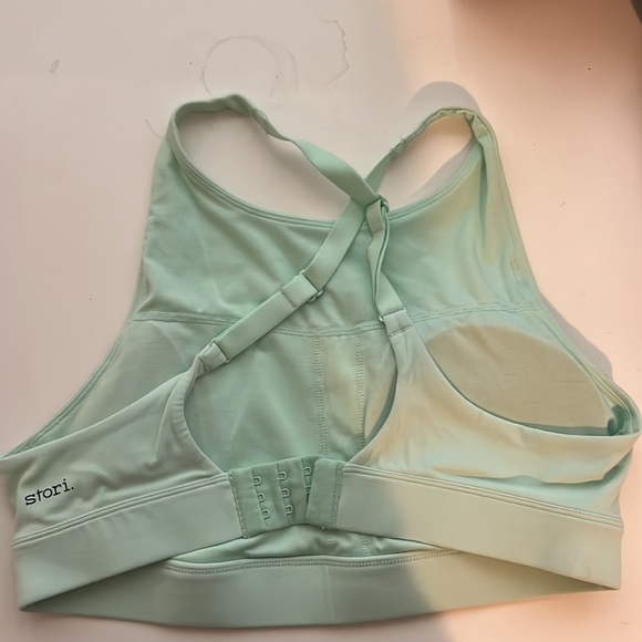 Stori sports bra - Picture 2 of 2